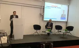 Photographie des propos introductifs de Stéphane Rodrigues